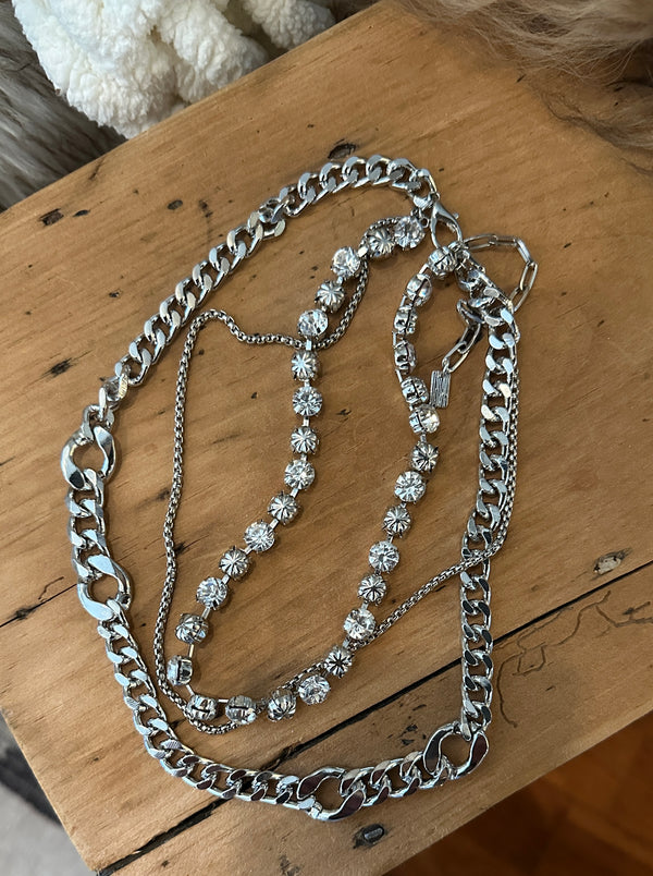 2fly three strand necklace