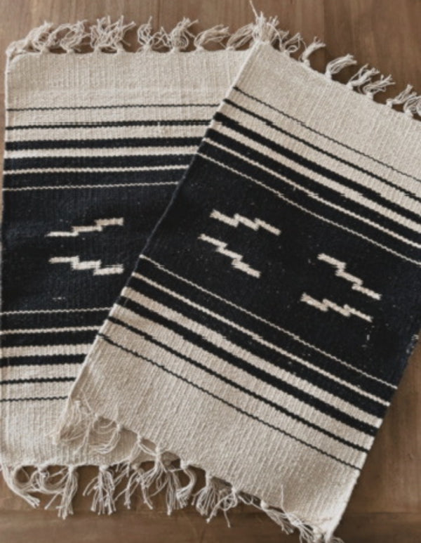 SOUTHWESTERN PLACE MATS SET OF TWO!