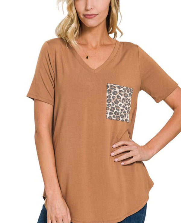 CHEETAH POCKET BUTTER FEEL VNECK