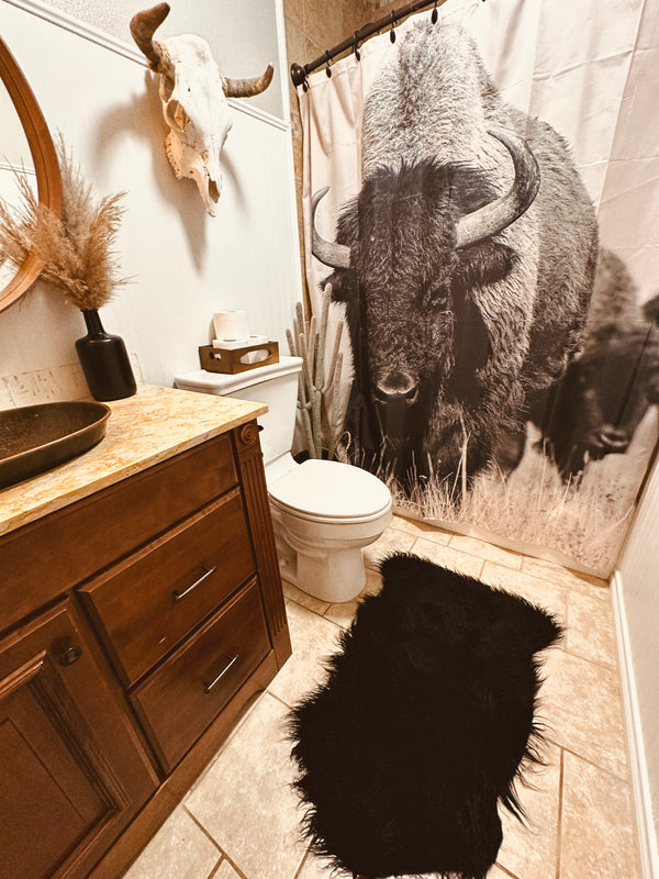 FAUX FUR RUG *24”x35”*