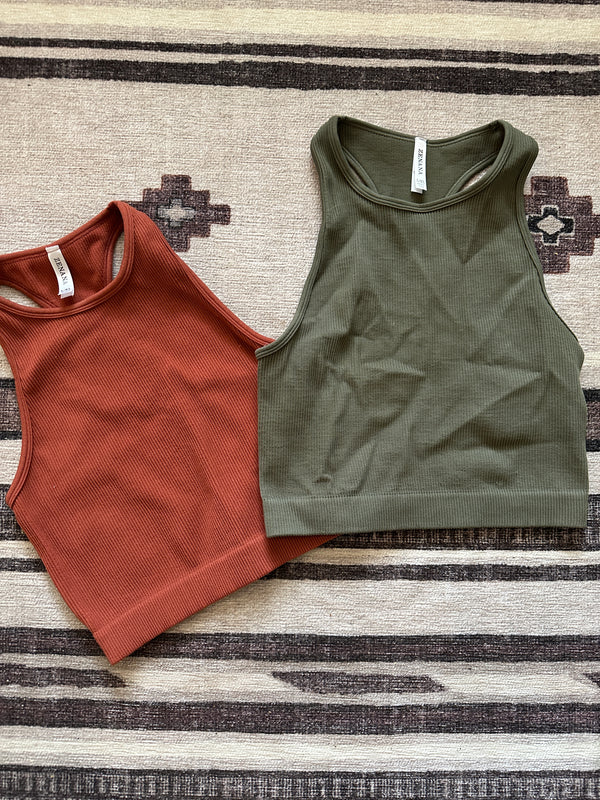 Comfy ribbed tanks size L/XL