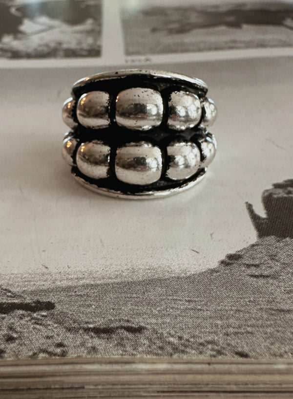 STRETCH BUBBLE RING