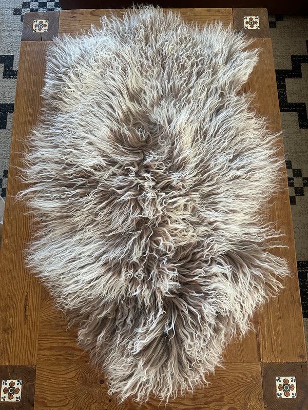 COFFEE&WHITE REAL ANGORA HIDE 2’x3’